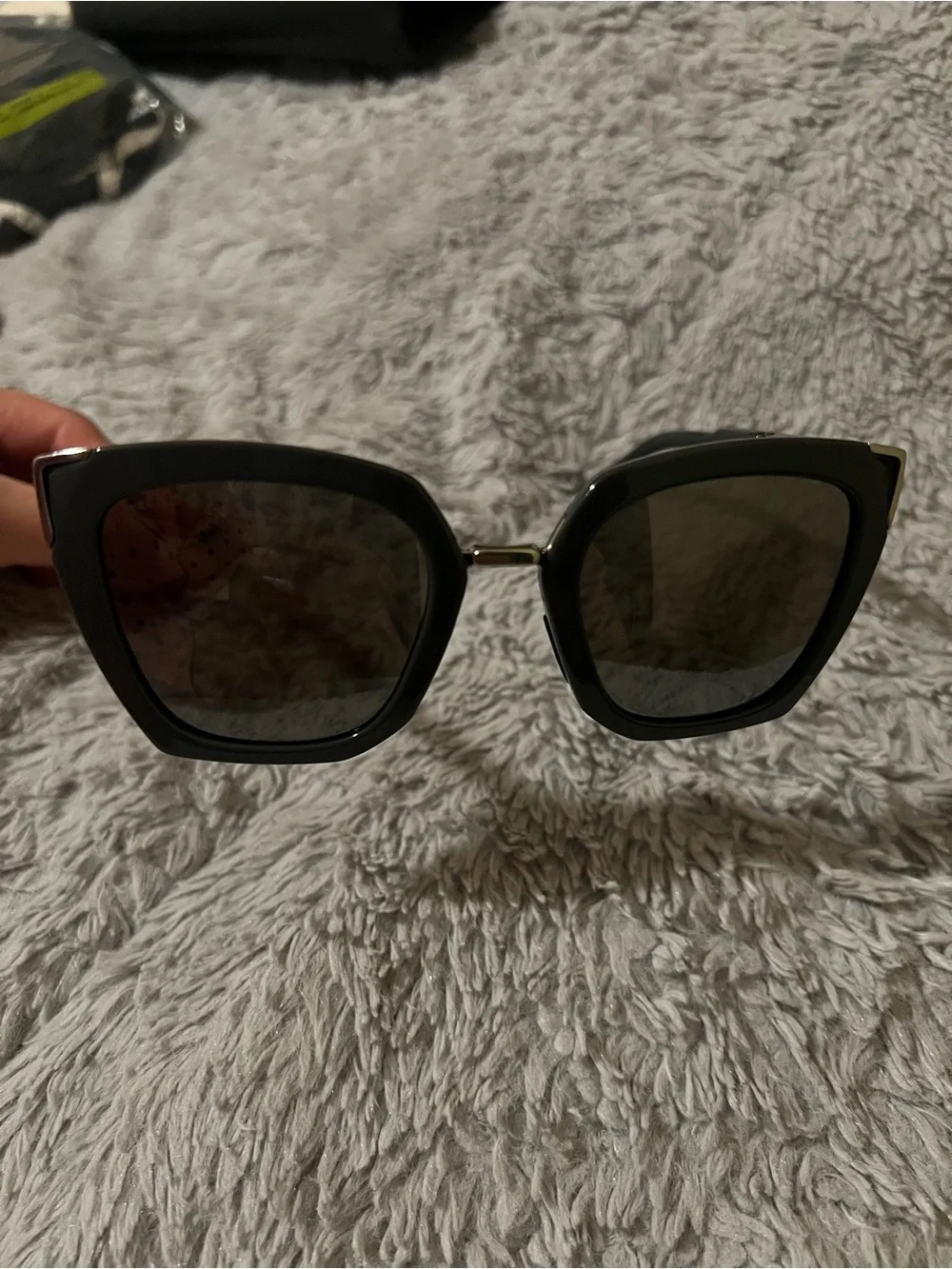 Classic Black Women's Square Sunglasses